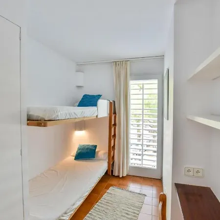 Centric -private Parking - Ca L'ella 카다케스